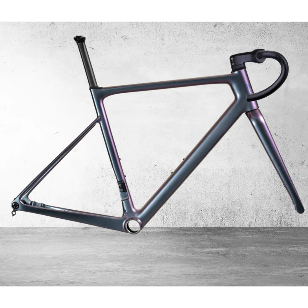 CADRU 8bar KRONPRINZ Carbon v3